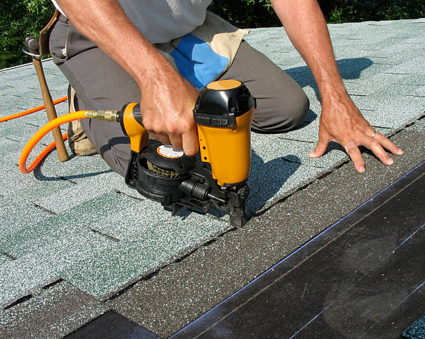 Best New Roof Installation  in East Cleveland, OH